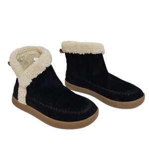 SANUK Nice Bootah Corduroy Boots Black Womens size 5